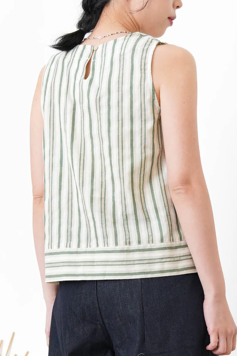 Bean red linen vest w/ gather collar